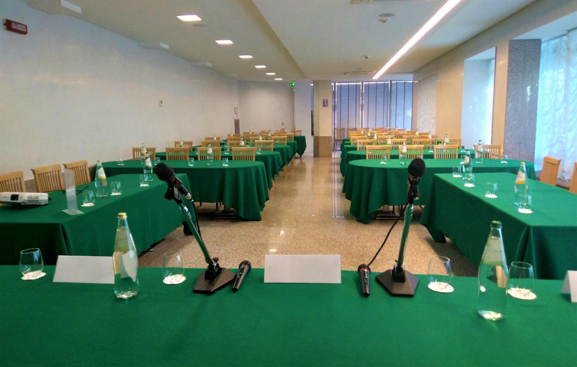 Hotel Poker Ριτσόνε Εξωτερικό φωτογραφία
