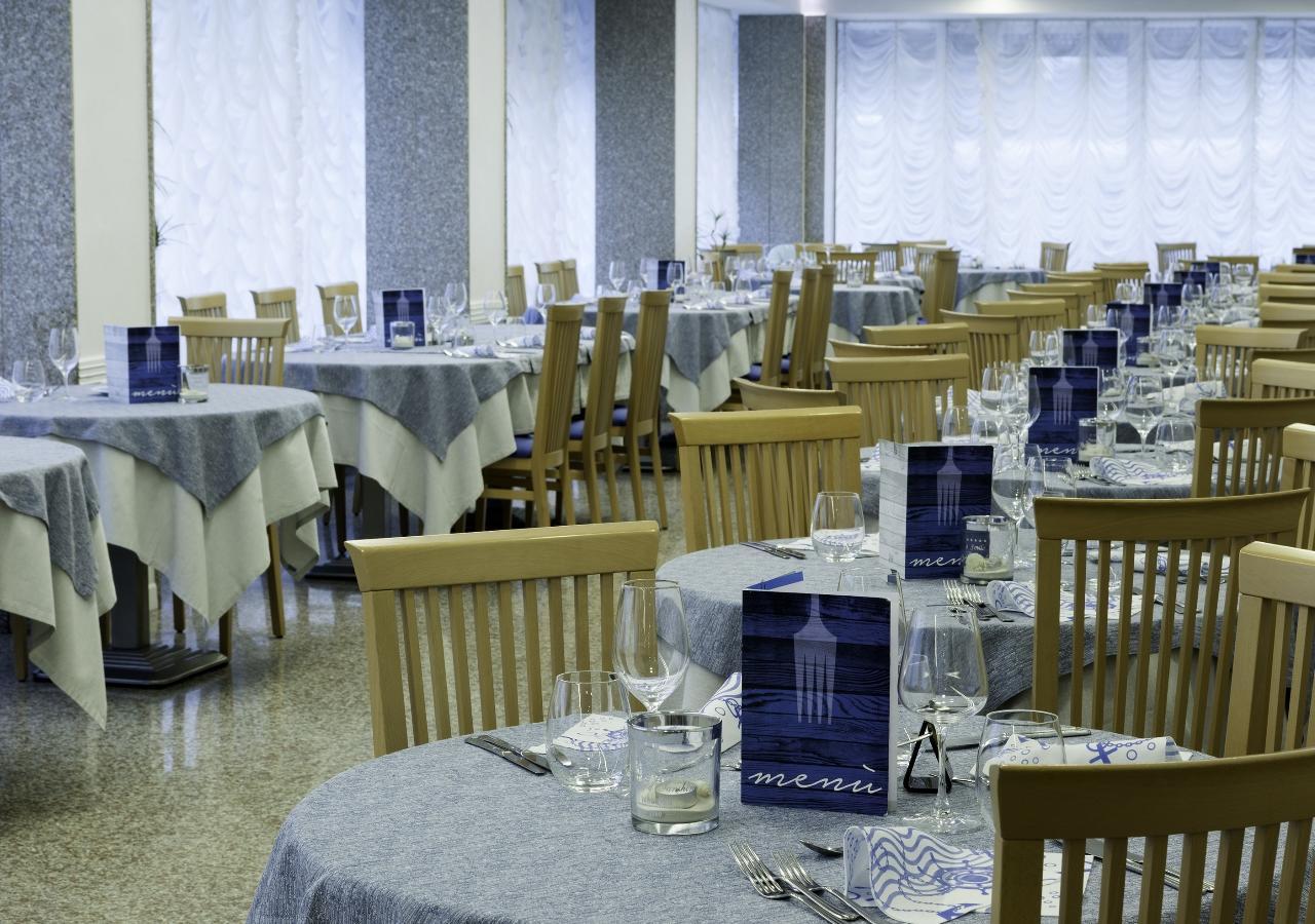 Hotel Poker Ριτσόνε Εξωτερικό φωτογραφία