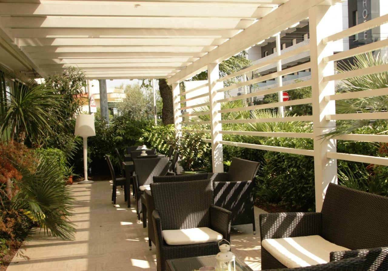 Hotel Poker Ριτσόνε Εξωτερικό φωτογραφία