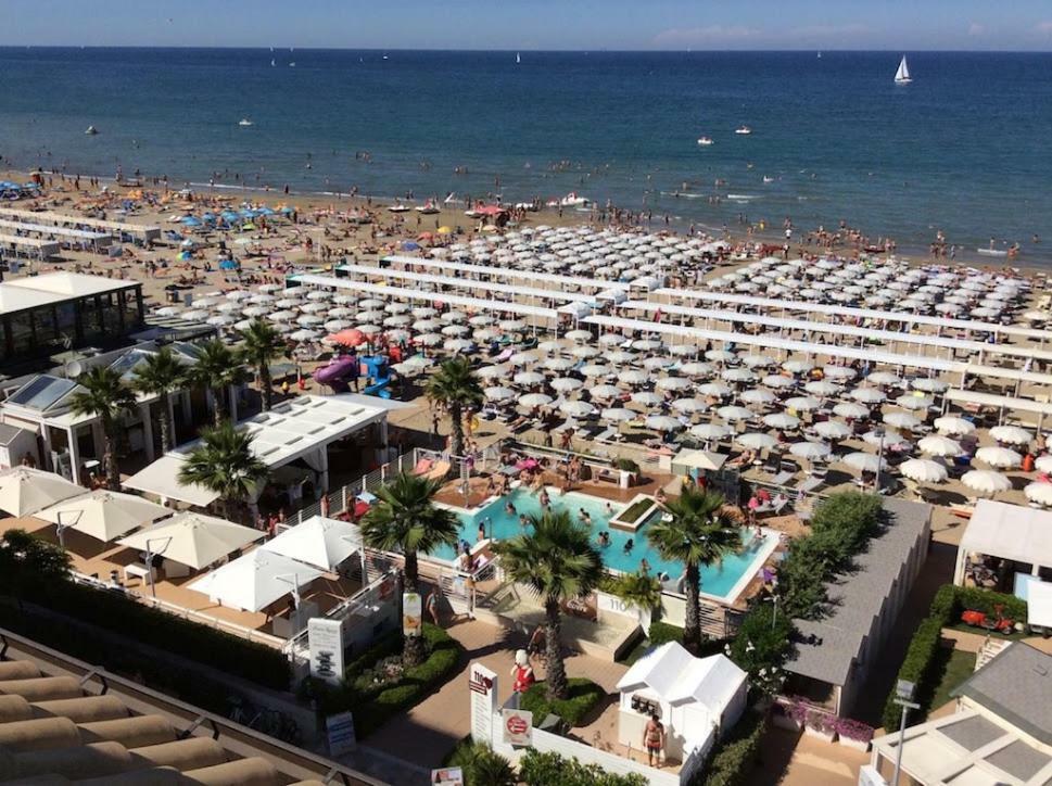 Hotel Poker Ριτσόνε Εξωτερικό φωτογραφία